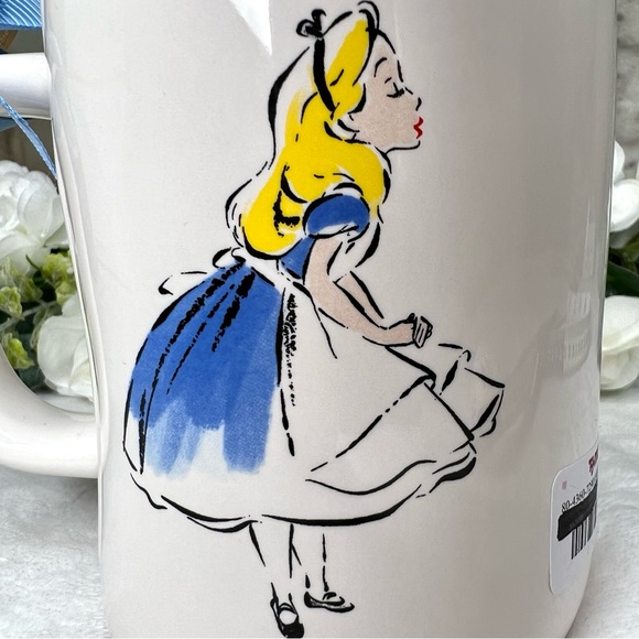 ❌SOLD❌ Rae Dunn x Disney NWT ALICE IN WONDERLAND Coffee Tea Mug Ivory Blue NEW - Picture 4 of 17